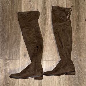 VINCE CAMUTO Brown Over-the-Knee Suede Boots